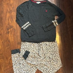 Women’s pajama set